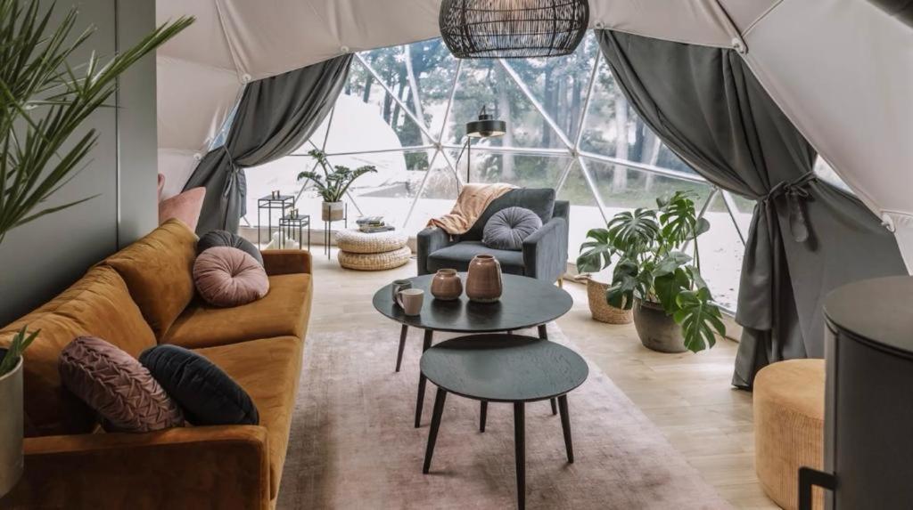 Caravans Park & Glamping Tents In The Vineyard Villa Turda Luaran gambar